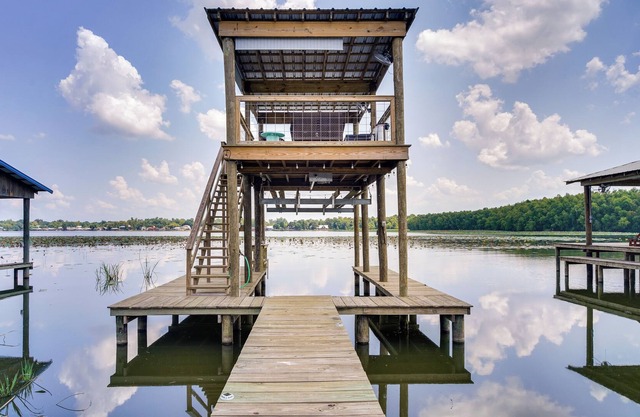Modern Oscar Retreat Perched on False River!