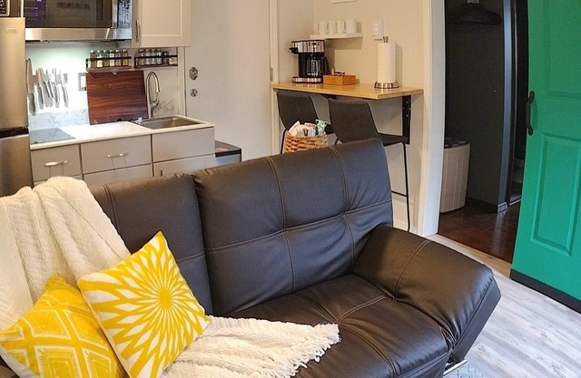 Modern Pet-Friendly Suite near Glacier, Grocery & Trails w/ Yard Access
