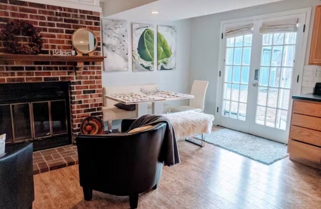 Modern & Private 15 min to Downtown Lincoln Pet Friendly
