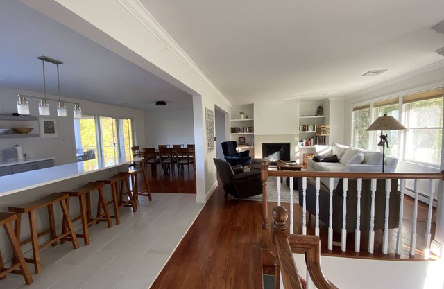 Modern, private, spacious vacation home, deck, mountain views, 5 mi to Catamount