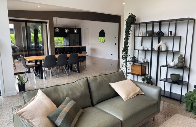 Modern Retreat in Lynmore, Rotorua