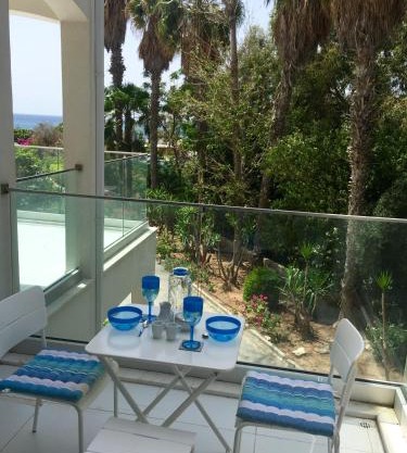 Modern Seaview Beach Studio Limassol