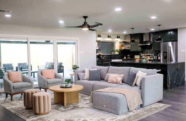 Modern & Serene Home in Midland - Fast WiFi, King Beds, RO, Gazebo, & Firepit