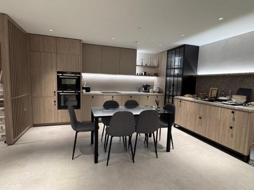 Modern Serviced Apartment in Kings Cross Central London