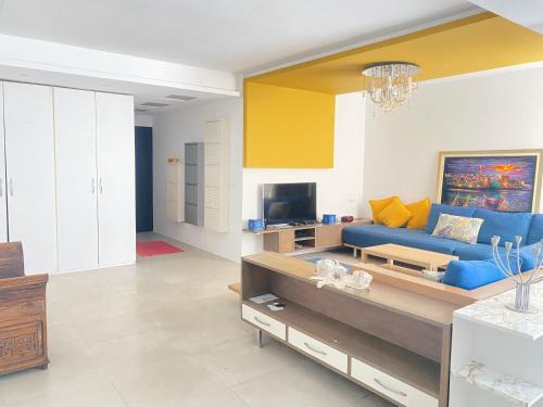 Modern & Spacious 2BR- Ville Haute Kenitra-Garage