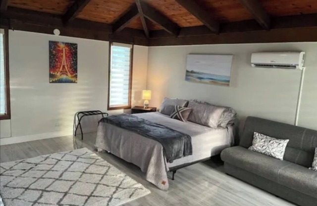 Modern Studio 5mins from Beach and Downtown Delray