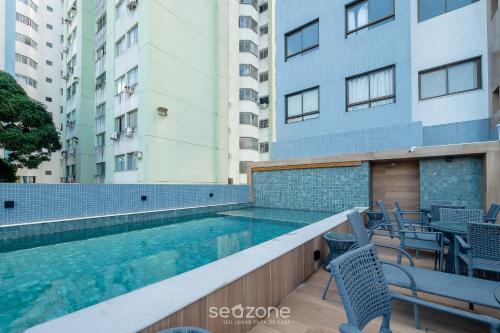Estudio Moderno en condominio con piscina HFO0208