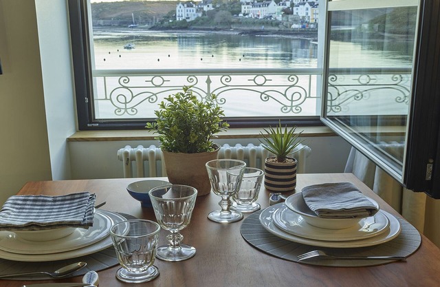 Estudio moderno en Sauzon con cocina y Wi-Fi