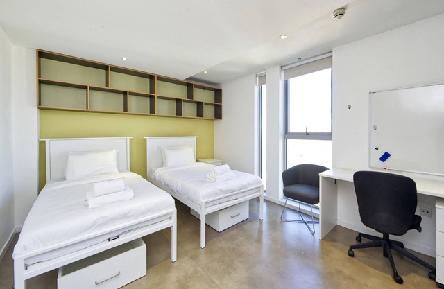 Modern-Style Student Studio in London