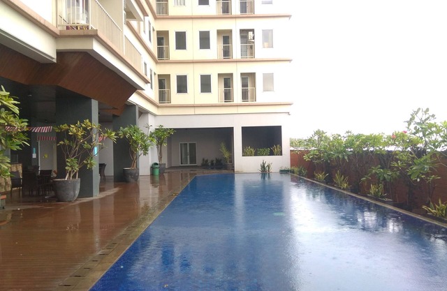 Modern Style Studio Tamansari Mahogany Apartment with City View