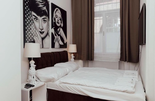 Modern stylish comfortable 2 bedroom apartment