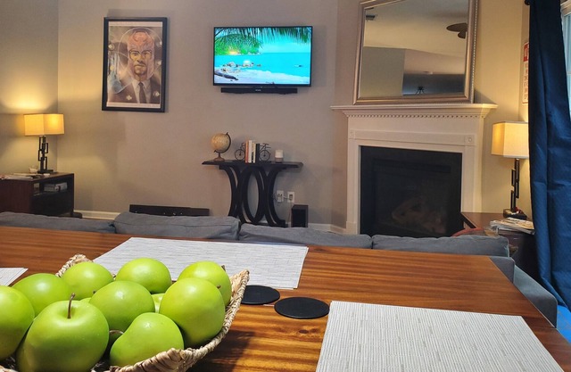 Modern Townhouse w/ Wi-Fi + Indoor Fireplace