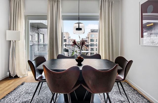 Apartamento moderno de dos dormitorios cerca de la estación de metro y Royal Arena.