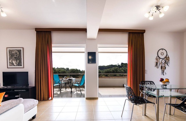 Villa moderna Broumas - Un refugio espacioso