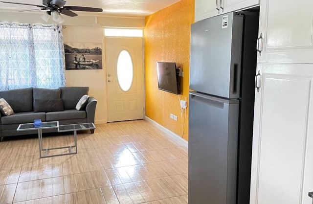 Modern, well-equipped and tastefully furnished fully air-conditioned apartment.