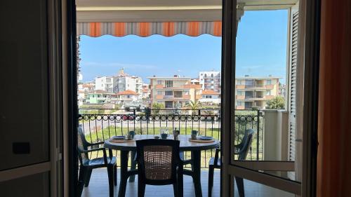 ModernShore - Levante
