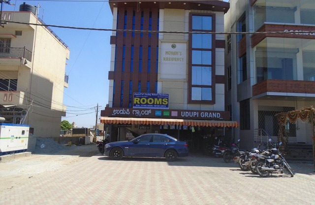 Mohan residency