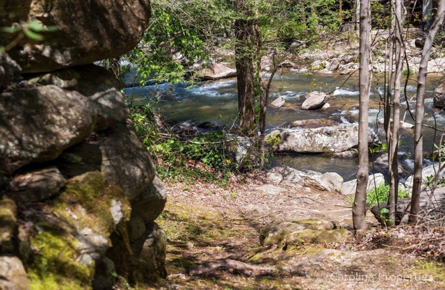 Desembarco de lujo de Riverfont Mohican - Carolina Properties
