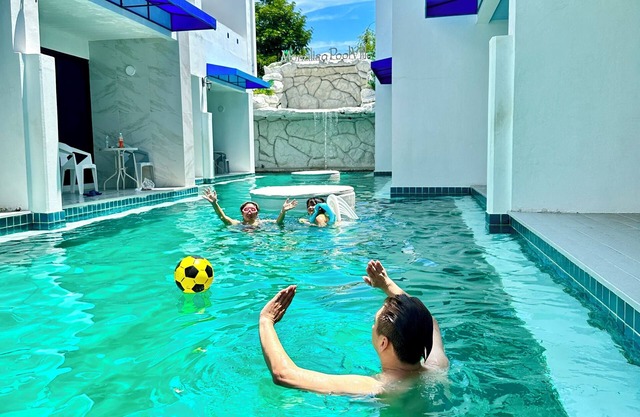 Mona Lisa pool villa