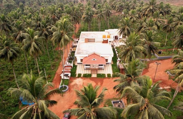 Monappa Estate - Top Rated - Luxury Villa