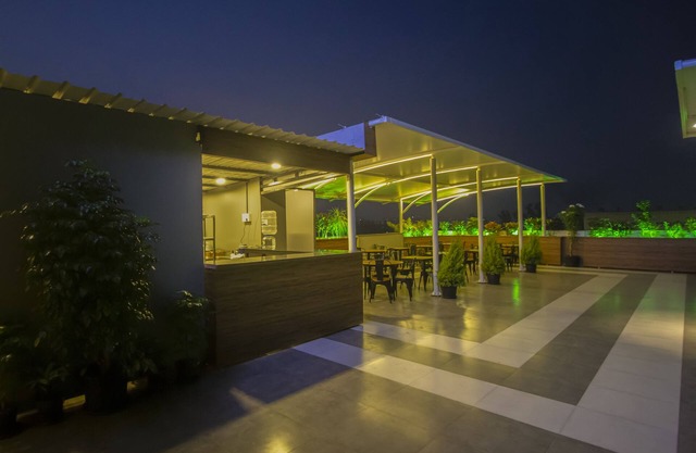 Monarch Guestline Magarpatta