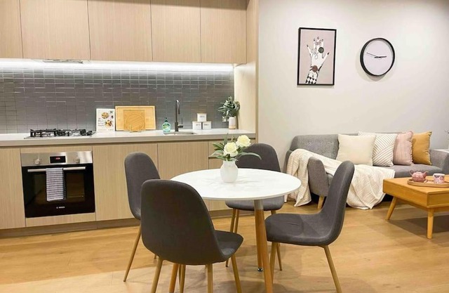 Monash Clayton South 2Bed+Backyard+Free Parking