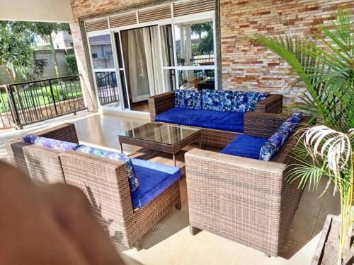 Monisha Vacation Home