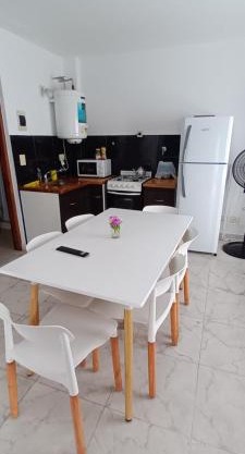 Monoambiente super cómodo y cerca de todo