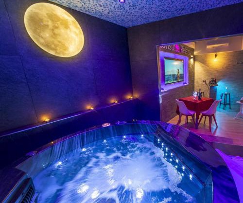 Monsuite Relais 3 - Black Suite