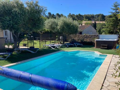 Montbrun Vineyard Escape