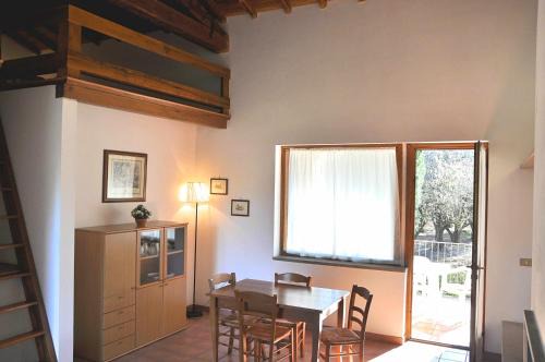 Montecasciano - Glicine