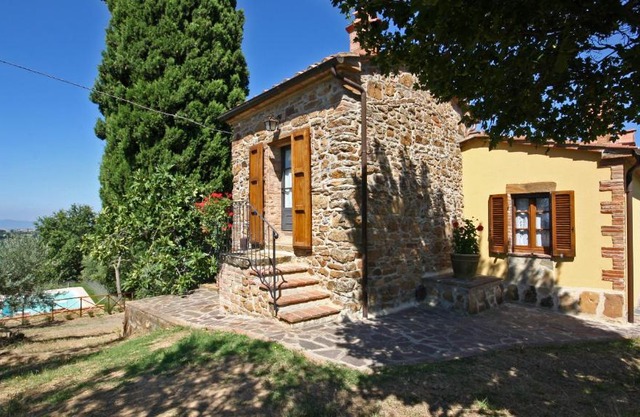 Monterzi 4, Emma Villas