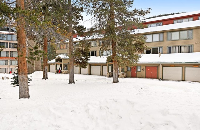 Montezuma Condominiums