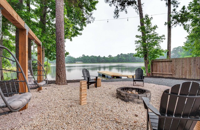 Montgomery Home w/ Pond Access, Fire Pit & More!