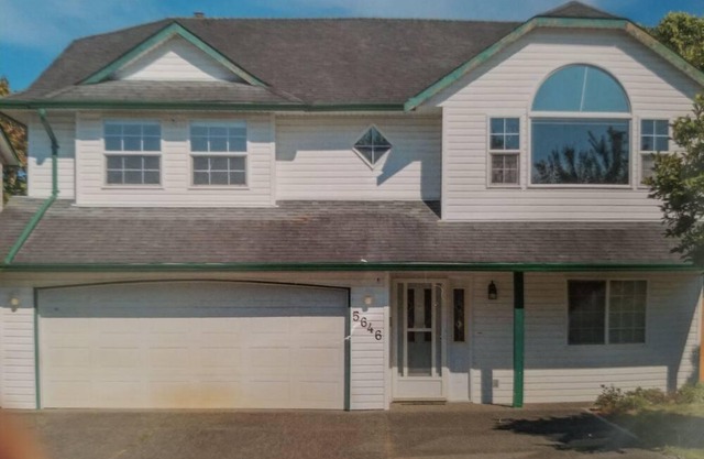 Monthly furnished rental at the heart of Sardis Chilliwack