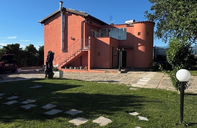 Monti Mansion