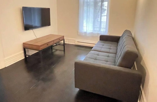 Montreal's Beautiful Apartment