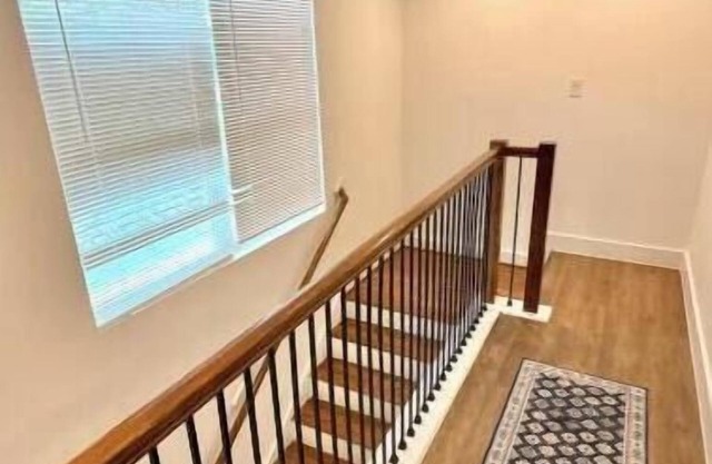 Montrose Central 4BR Stay