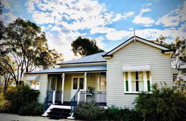 Montrose Farm Stay - Charming 2 bedroom cottage