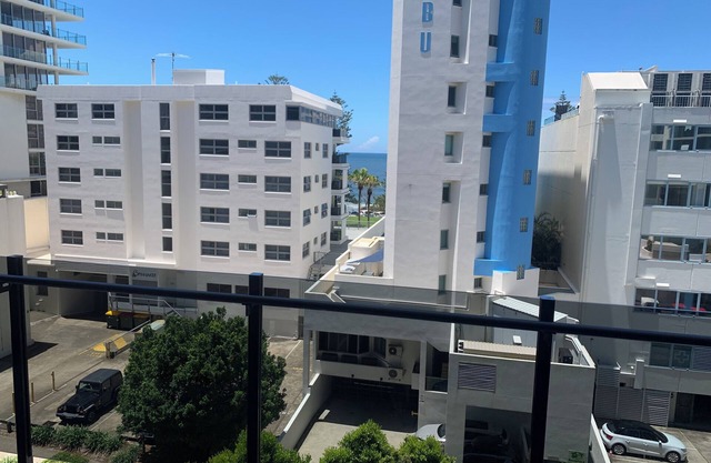 Mooloolaba Beach-U 601 On First @ First Light Resort