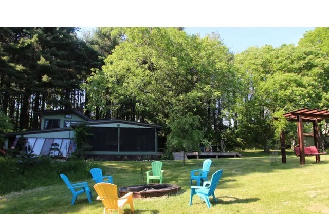 Moon Lake Eco Retreat and Design Studio