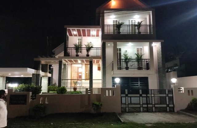 Moon villa