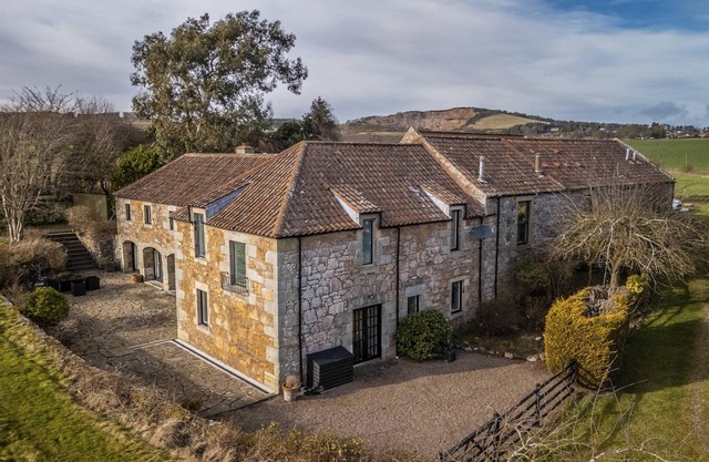 Moonzie Mill House - Countryside Retreat