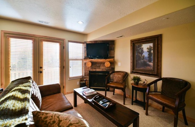 Moose Hollow Condo #1206
