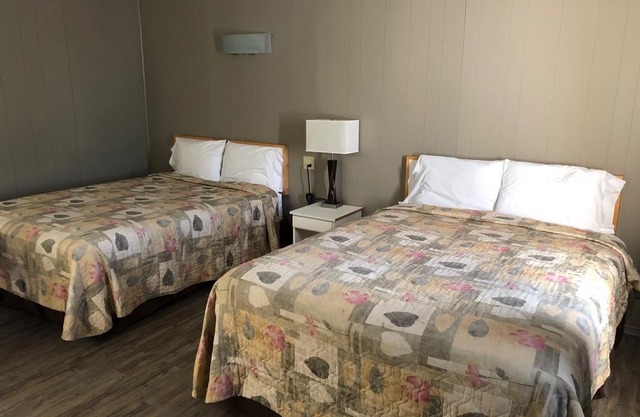 Moose Motel