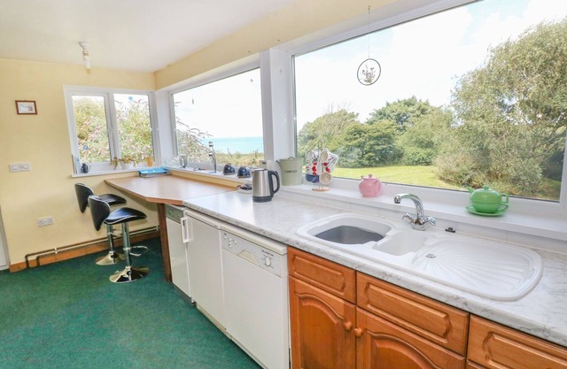 Morfa Isaf Cottage