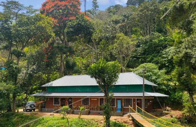 Morley's Place Thekkady By Lexstays