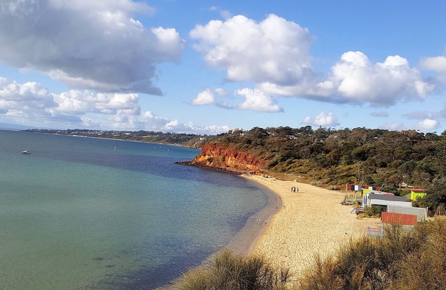APARTAMENTO MORNINGTON BEACH, directamente frente a la playa con excelentes vistas.