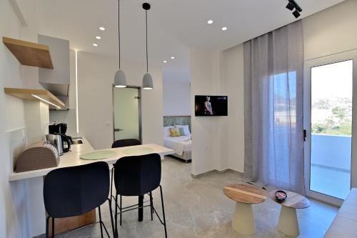 Morpheas Rooms