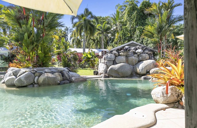 Mossman Resort Holiday Villas